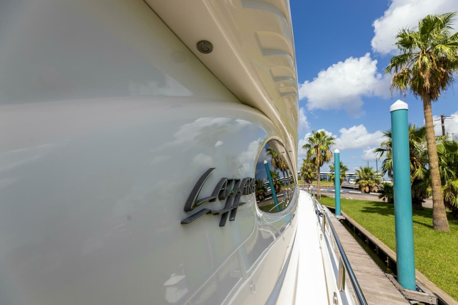 2007 Lazzara Yachts 74 Motor Yacht - Photo 193