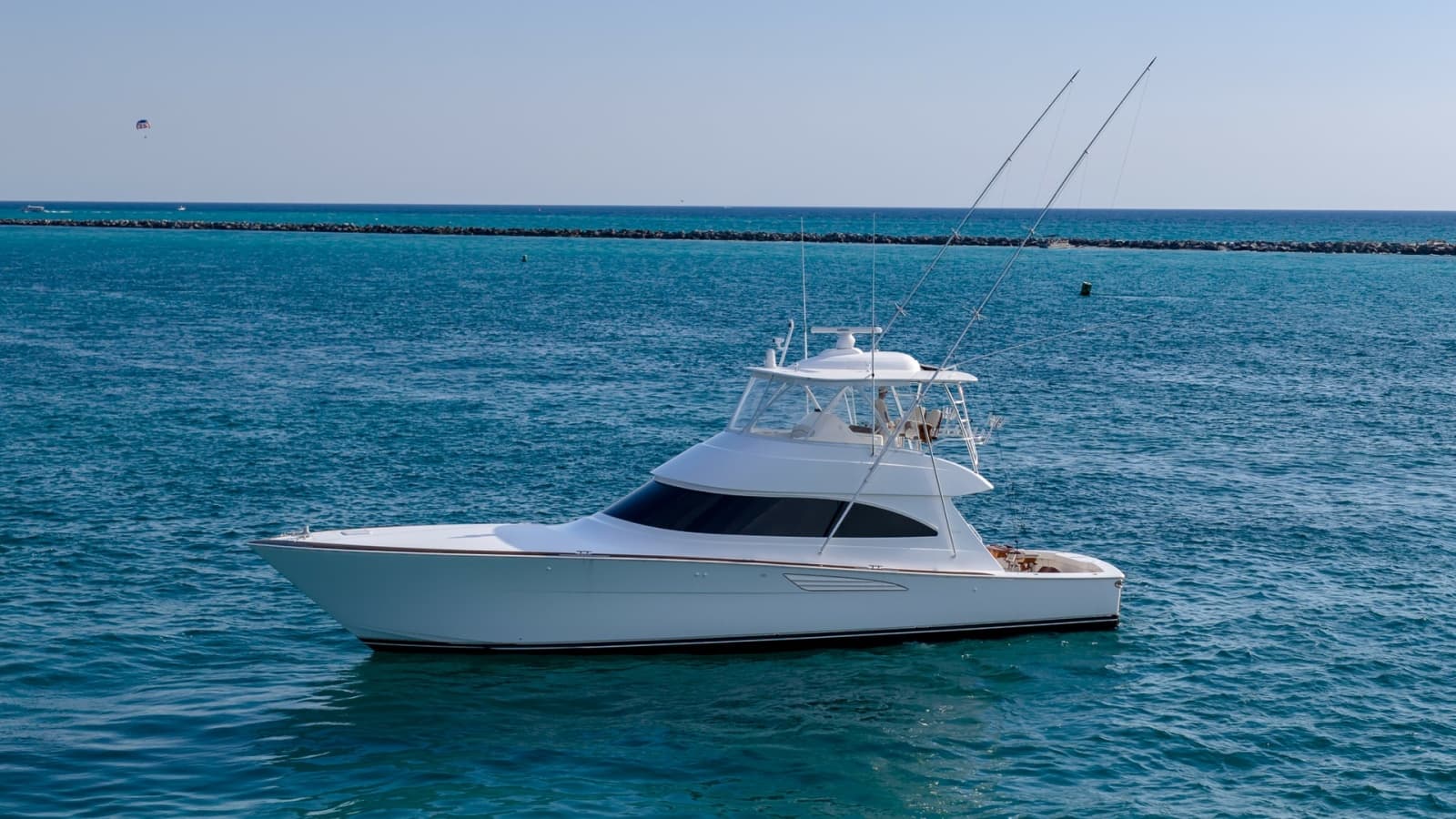 2025 Viking 58 Convertible - Photo 37