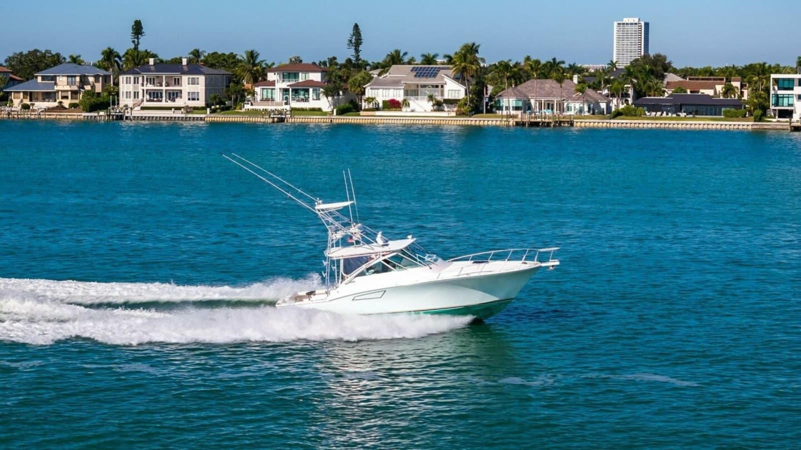 2005 Cabo 40 Express - Photo 155