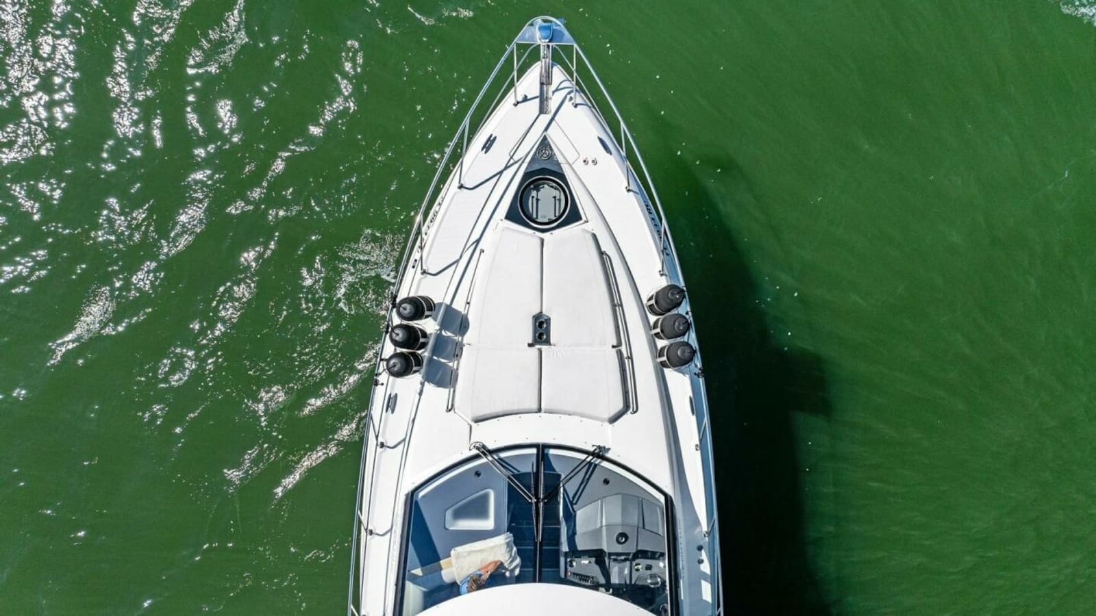 2019 Cruisers Yachts 45 Cantius - Photo 147