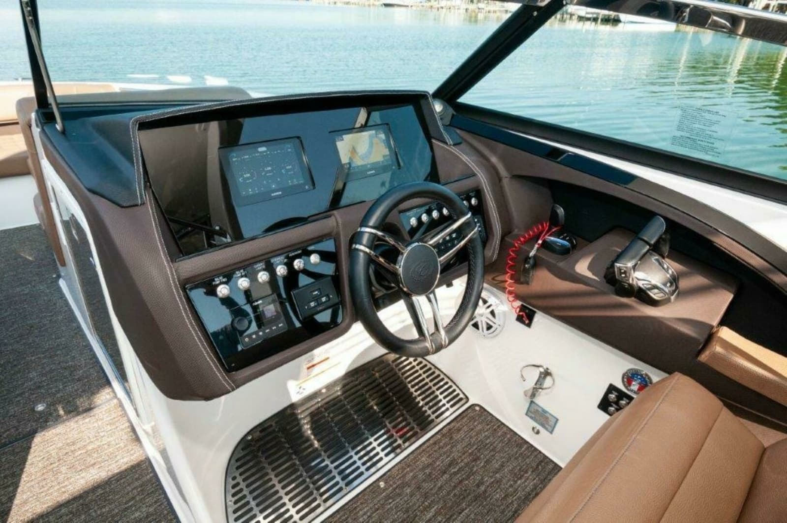 2022 Cobalt 30SC - Photo 8