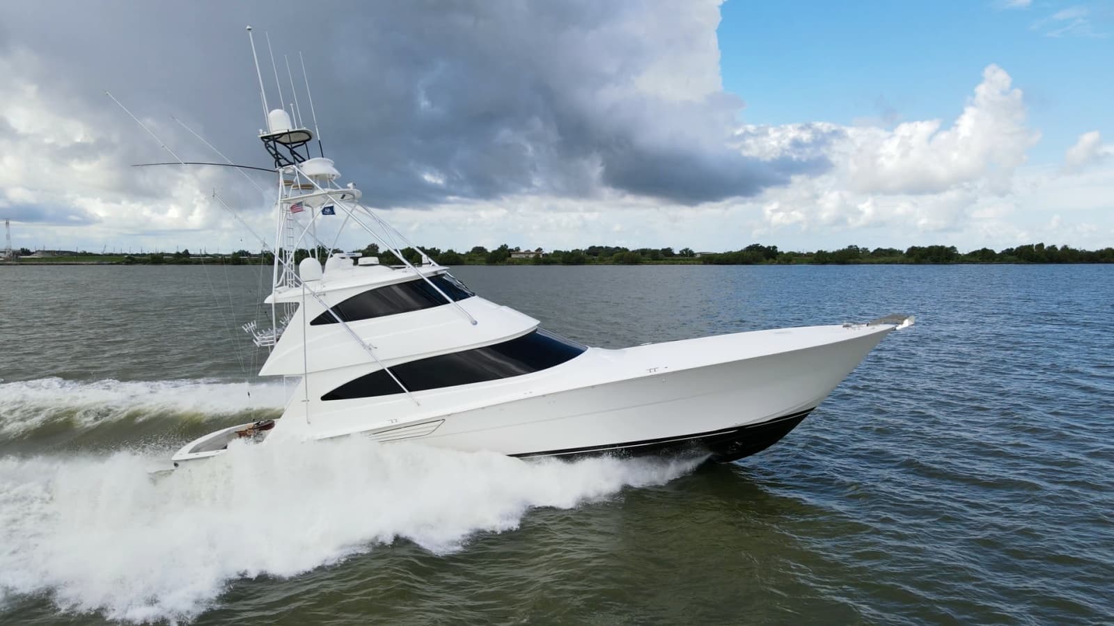 2017 Viking 72 Enclosed Bridge - Photo 86