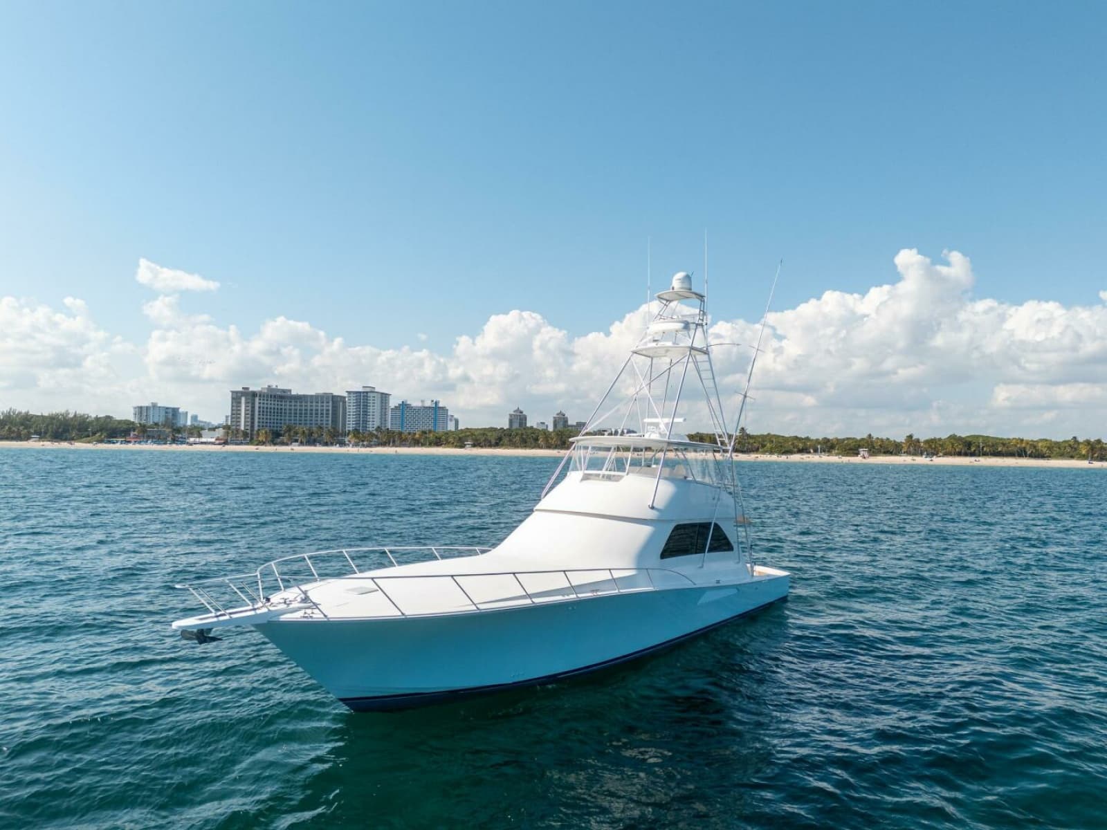 2006 Viking 68 Convertible - Photo 9