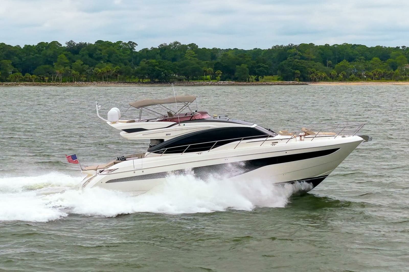 2021 Princess S62 - Photo 9