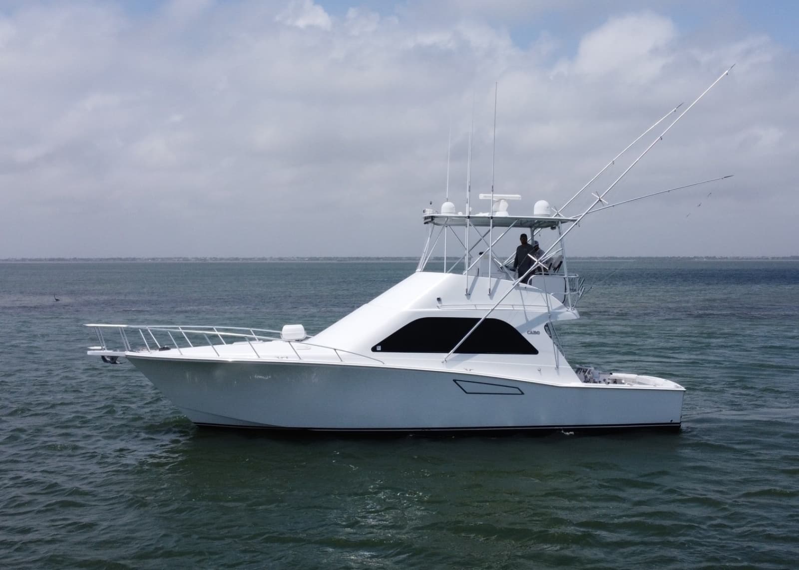 2002 Cabo 43 Convertible - Photo 1