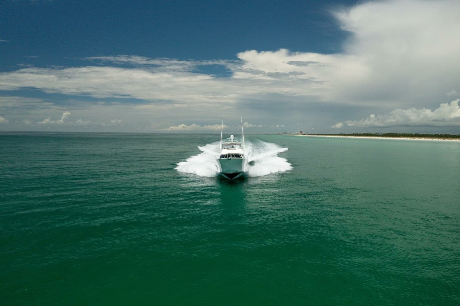 2015 Viking 70 Convertible - Photo 85