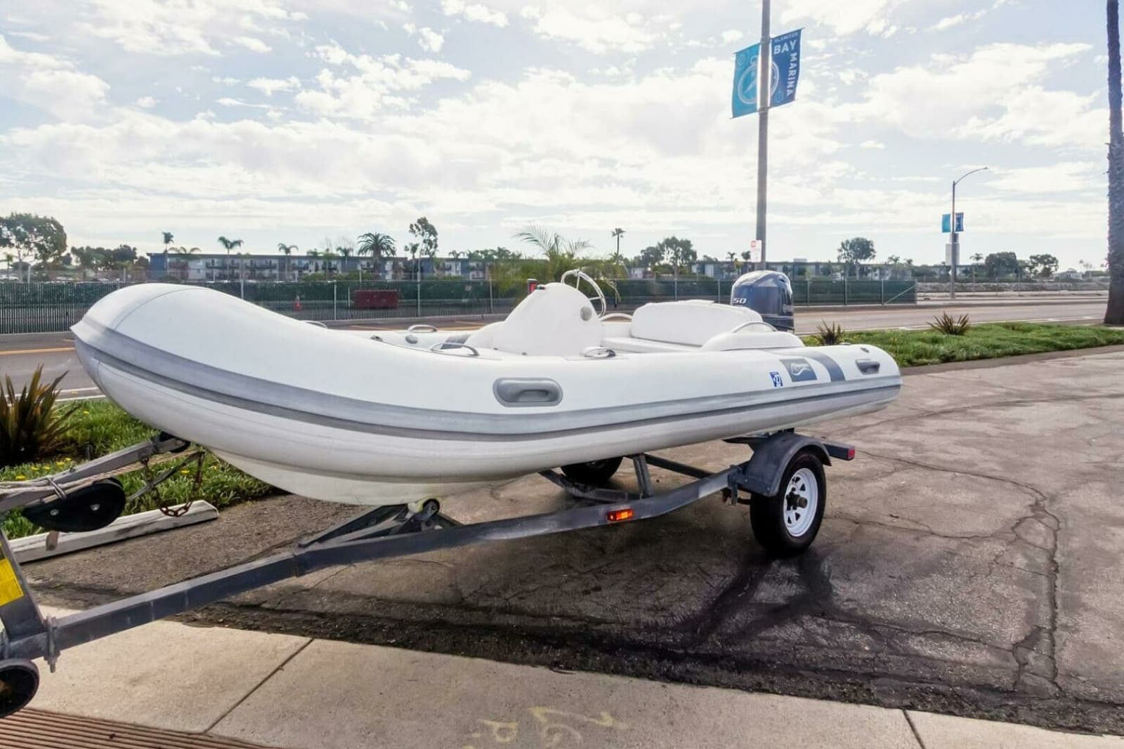 2000 Sea Ray 370 Express Cruiser - Photo 67