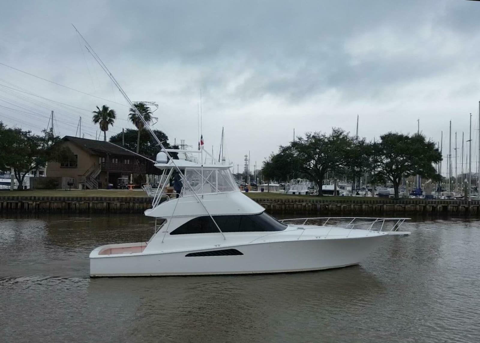 2007 Viking 45 Convertible - Photo 1