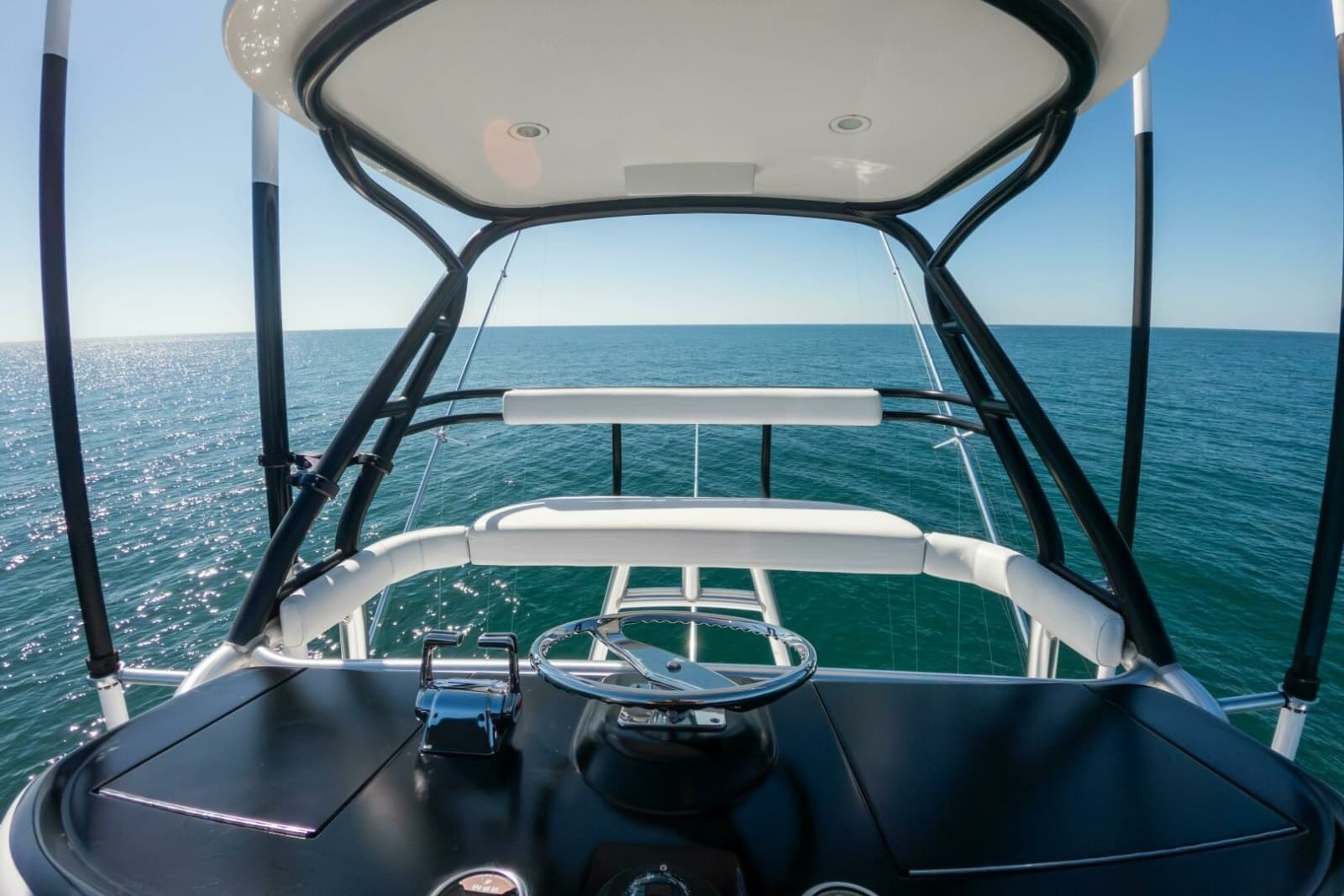 2013 Viking 76 Convertible - Photo 91