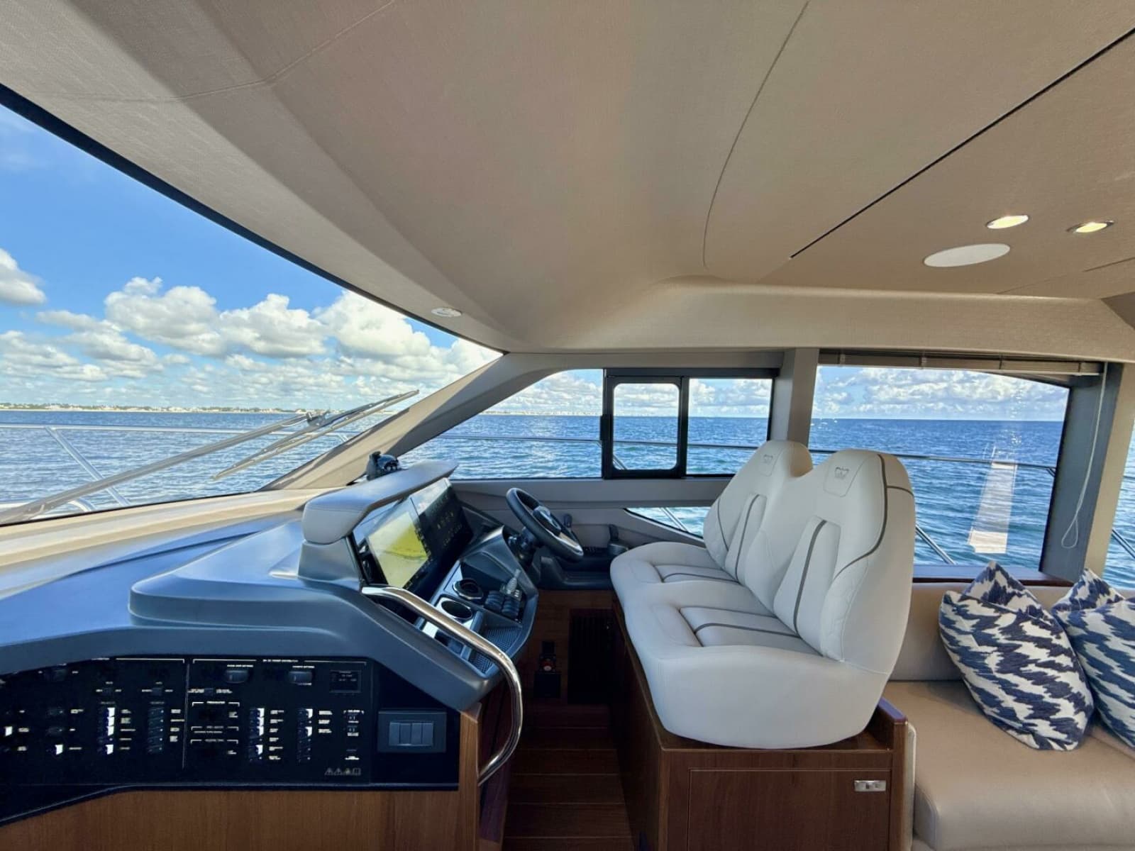 2026 Princess F50 - Photo 18