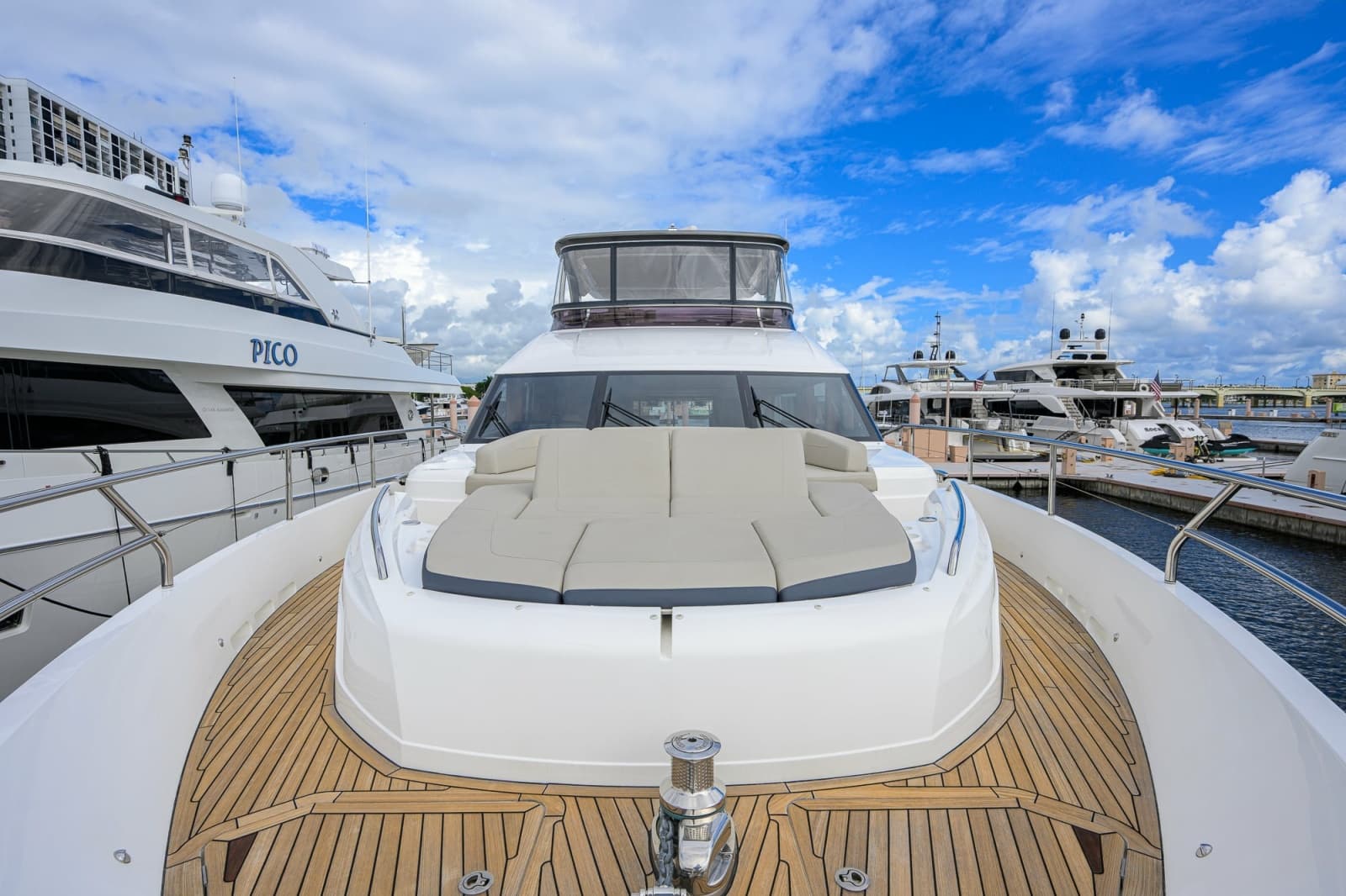 2022 Princess Y78 - Photo 48