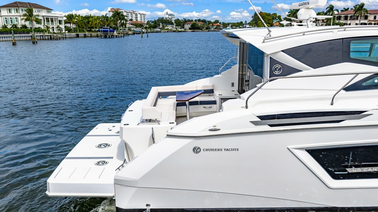 2019 Cruisers Yachts Cantius 46 - Photo 57