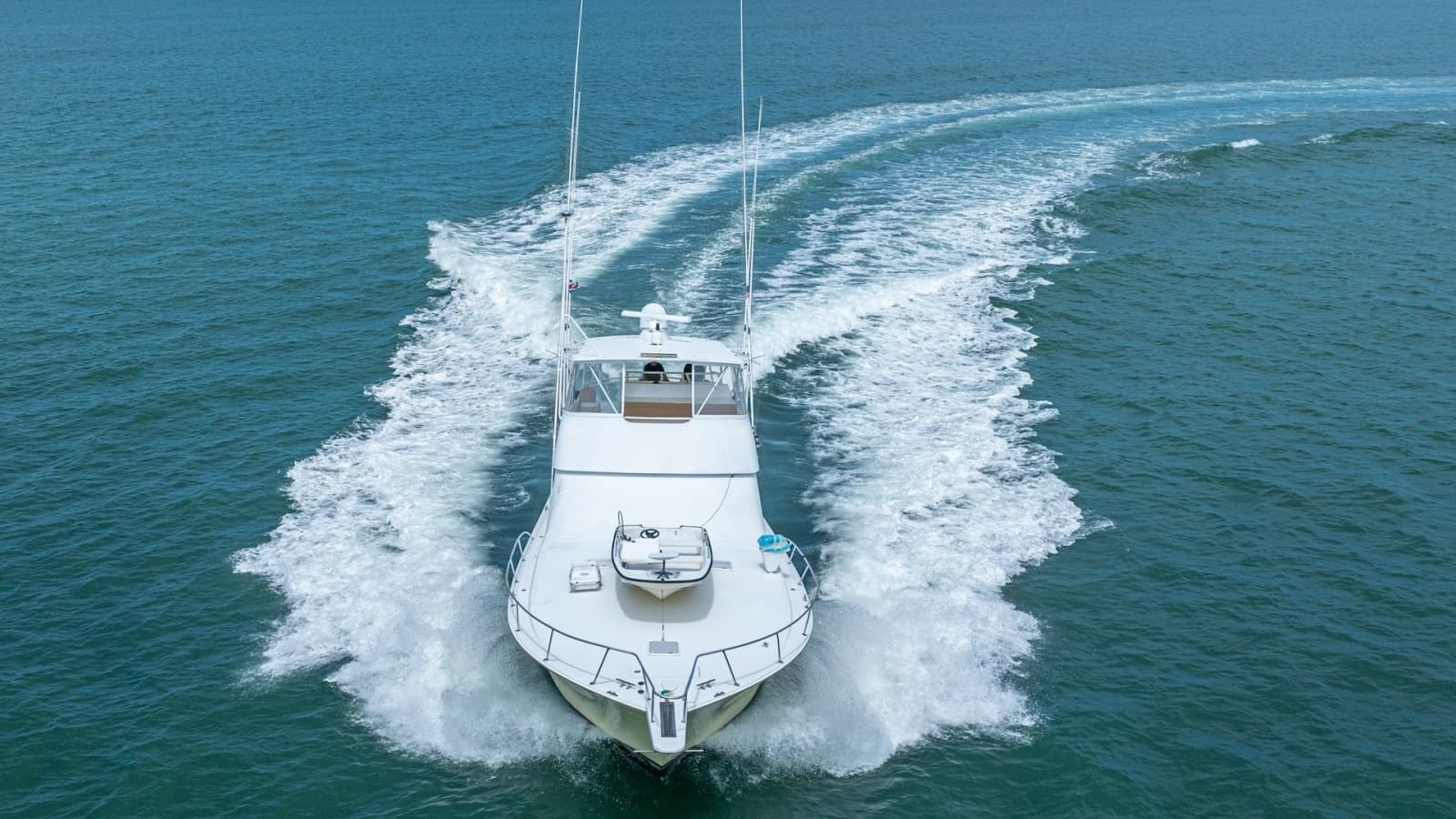 2002 Viking 61 Convertible - Photo 78