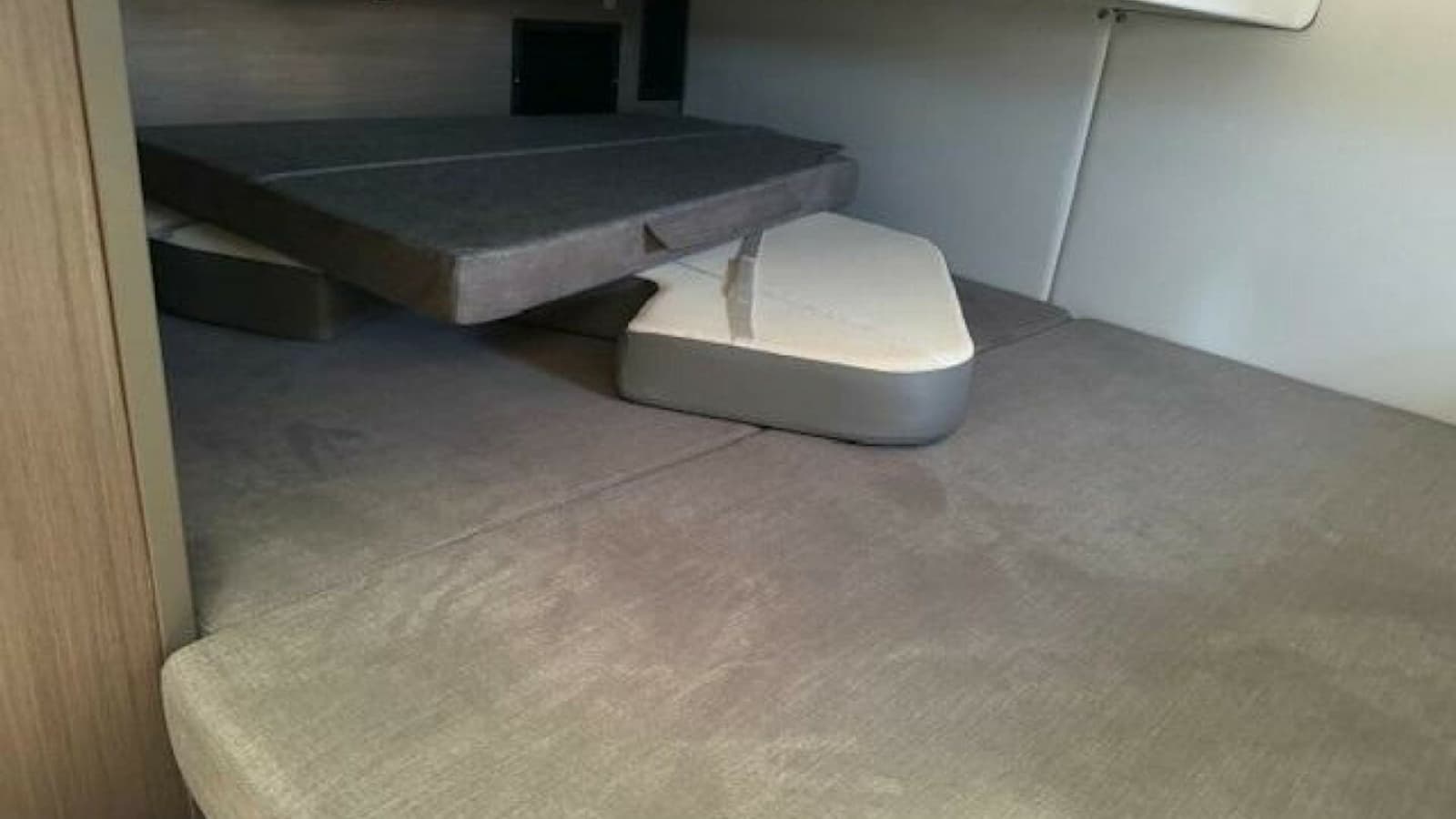 2022 Beneteau 32 Gran Turismo - Photo 26