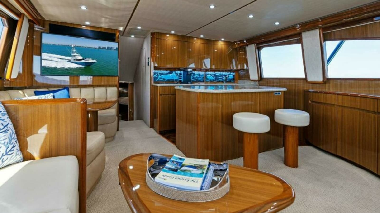 2013 Viking 55 Convertible - Photo 9