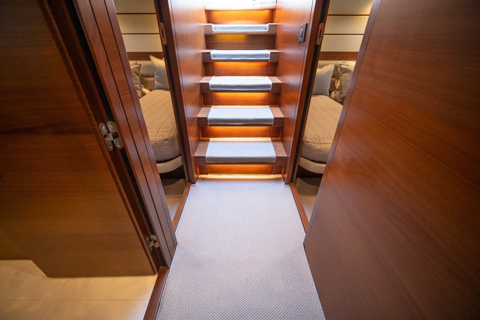2017 Princess 68 Flybridge - Photo 47