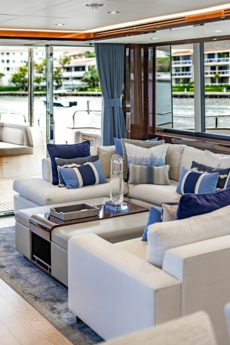 2019 Sunseeker 95 Motor Yacht - Photo 49