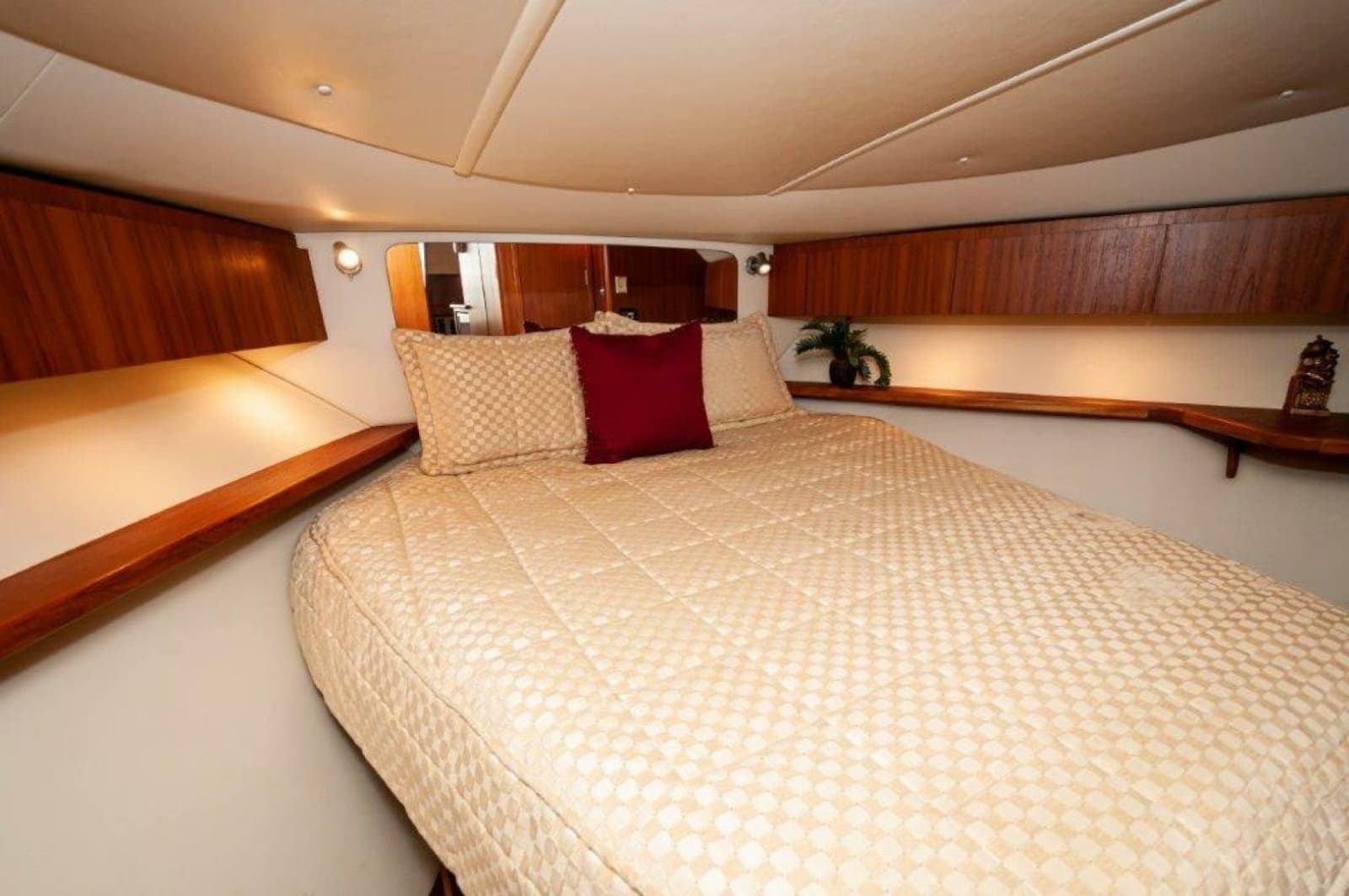 2003 Tiara Yachts 4200 Open - Photo 12