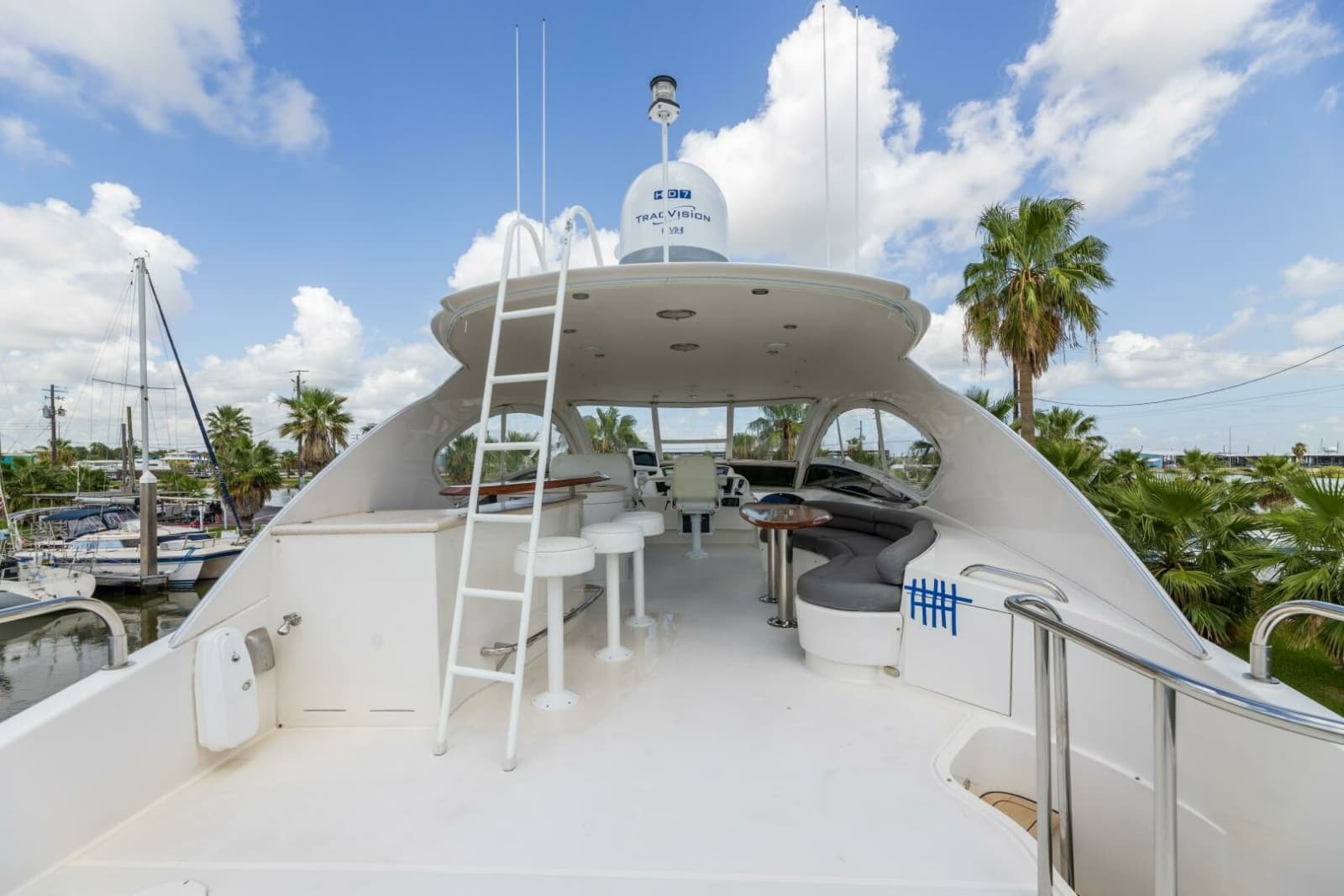 2007 Lazzara Yachts 74 Motor Yacht - Photo 177