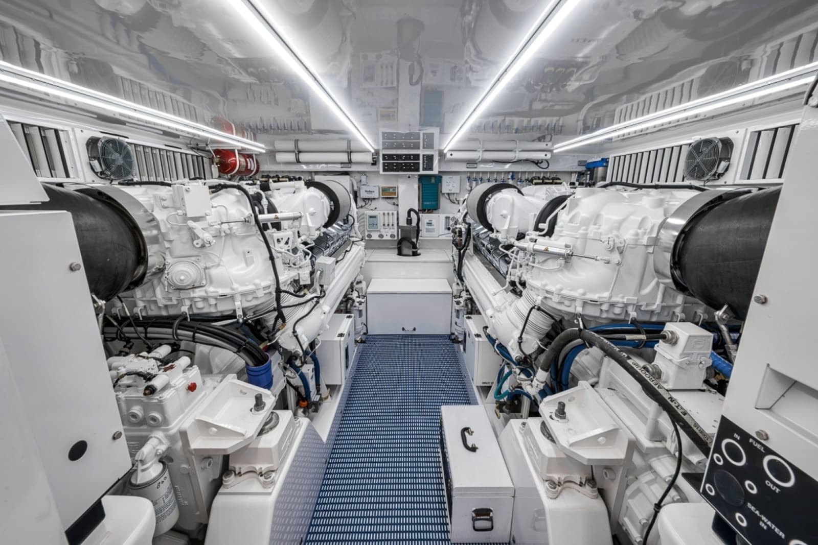 2021 Weaver 75 Convertible - Photo 73