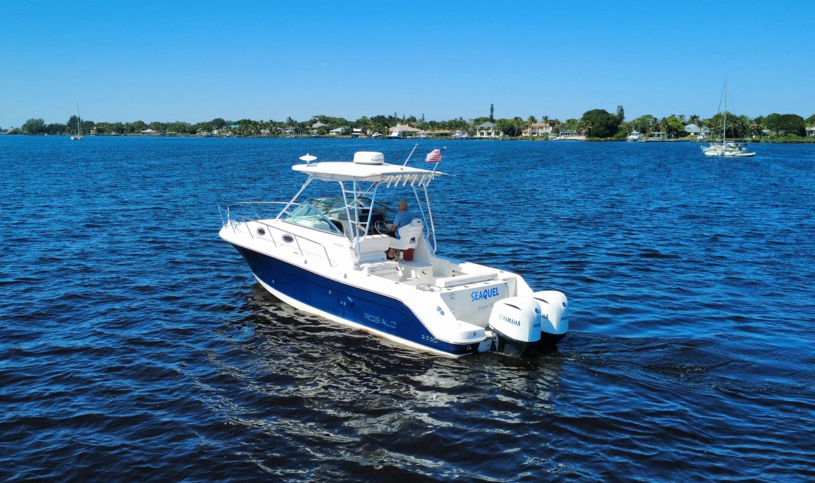 2016 Robalo R305 - Photo 1