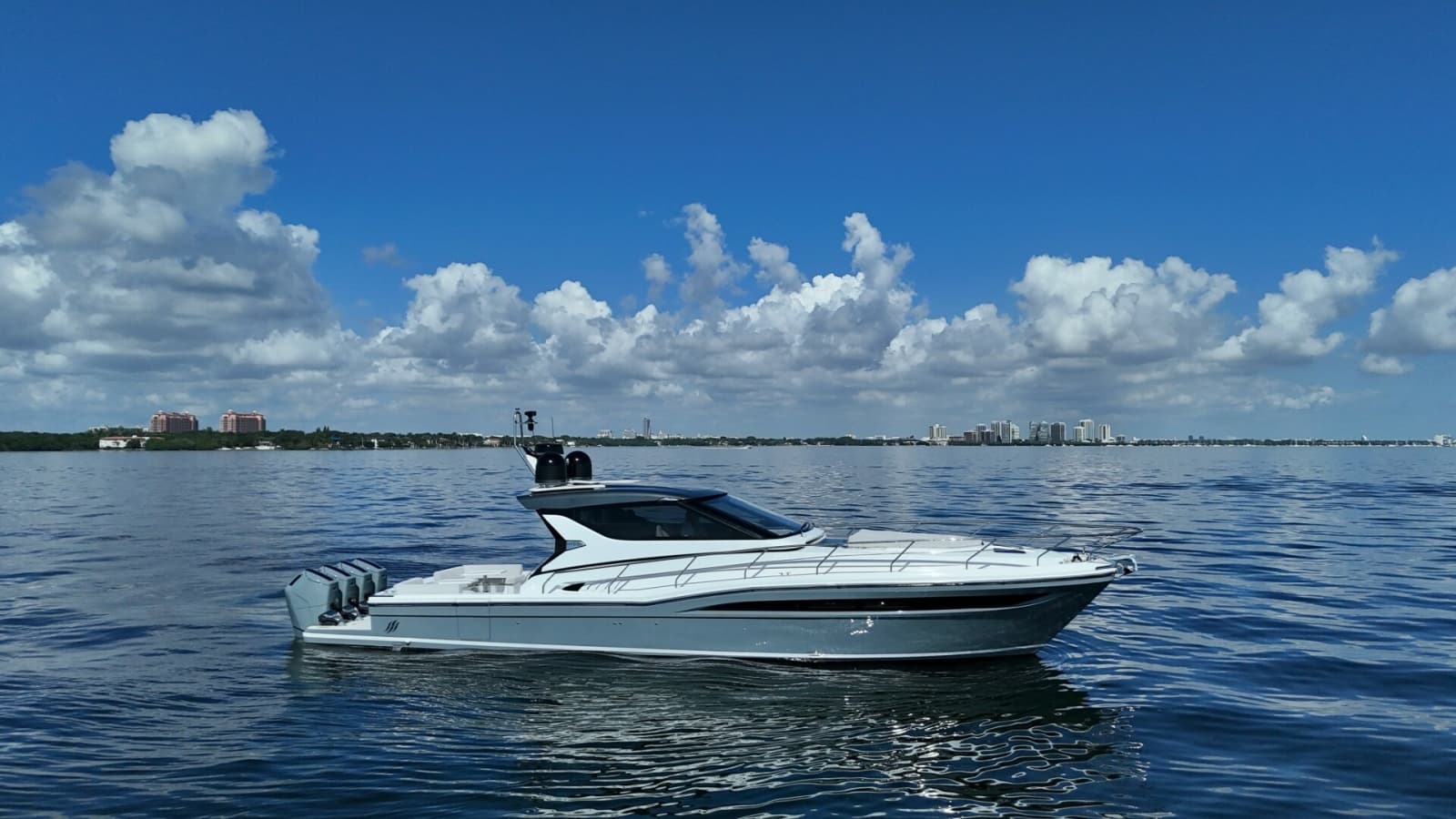 2024 Uniesse HTC5P - Photo 1