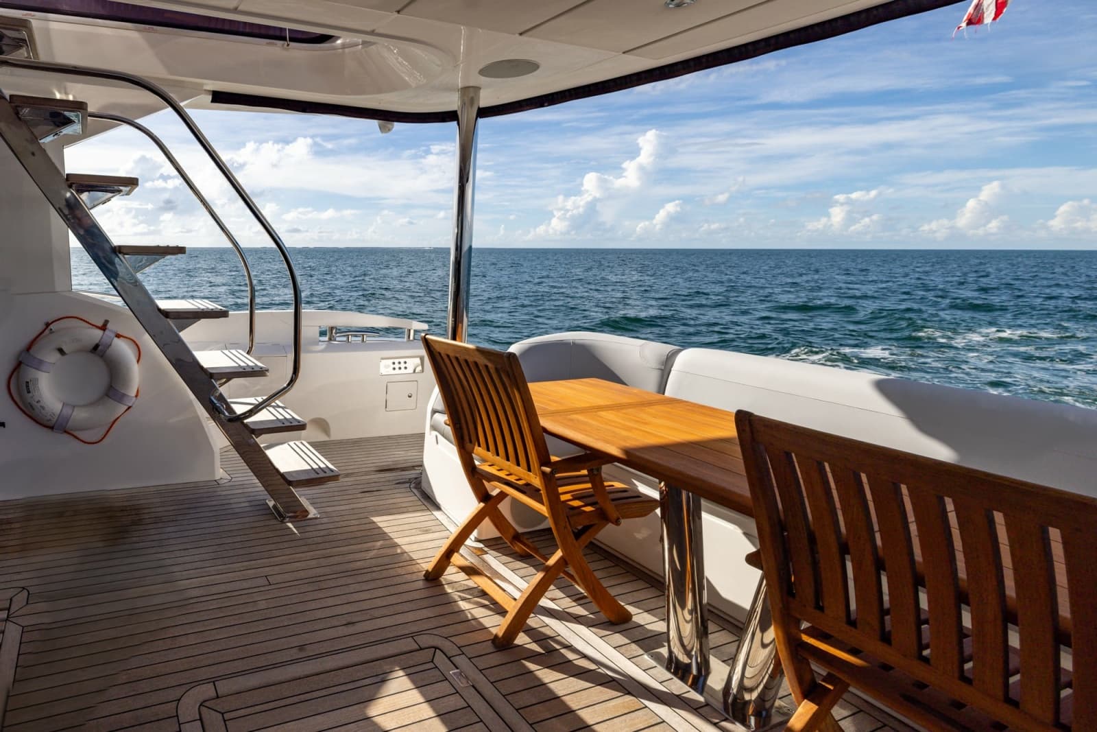 2022 Sunseeker Manhattan 68 - Photo 10