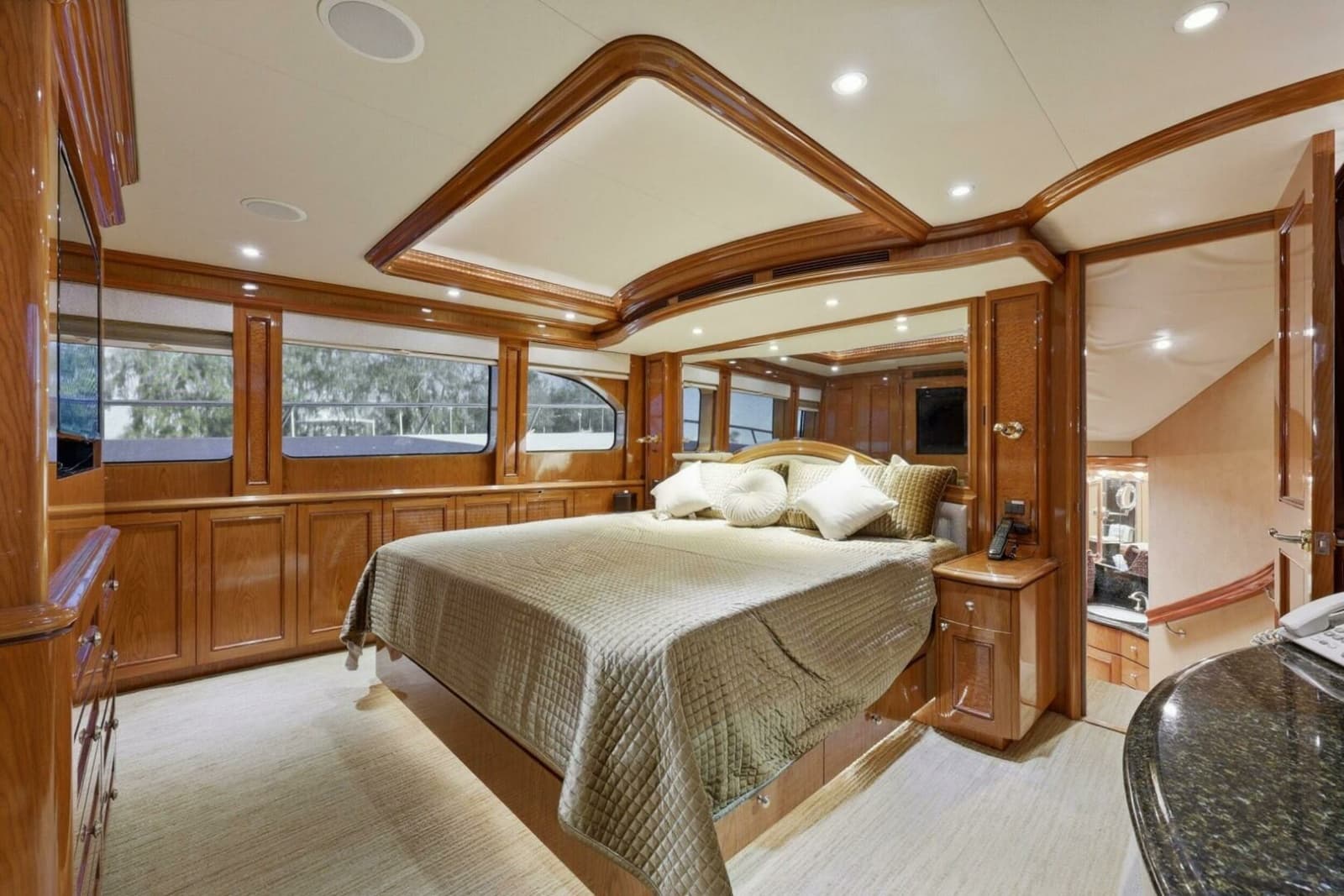 2008 Cheoy Lee 95 Motor Yacht - Photo 44