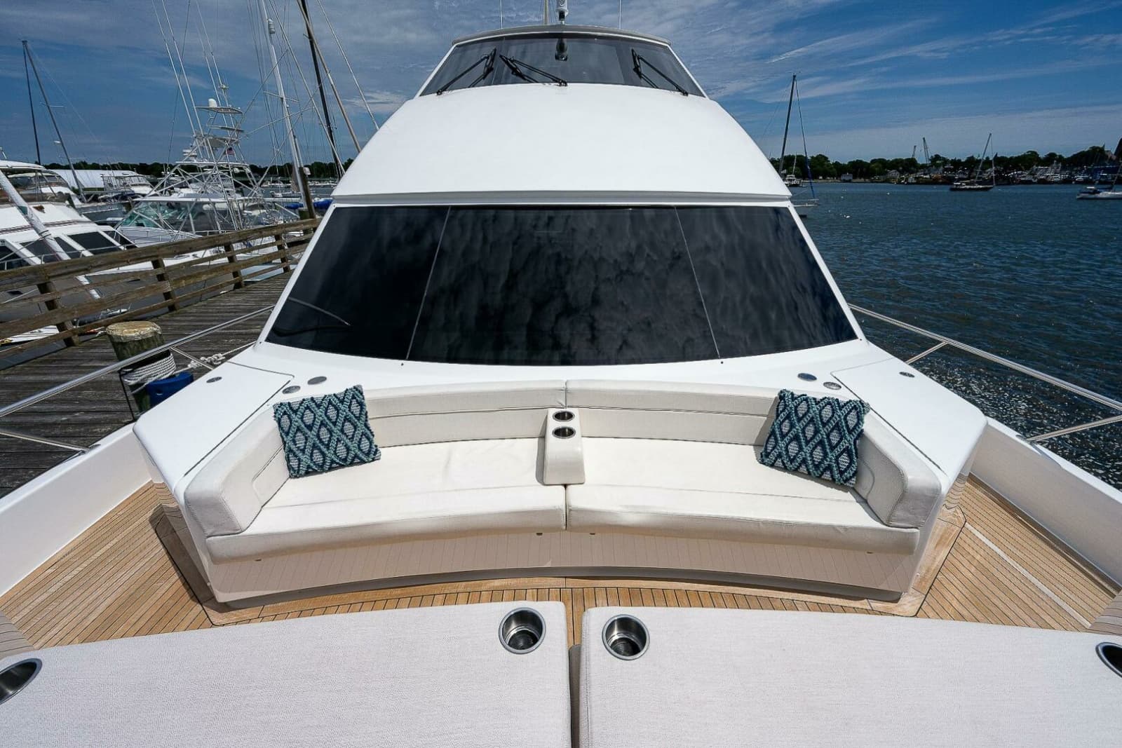 2017 Viking 75 Motoryacht - Photo 59