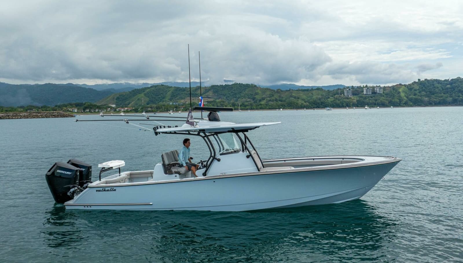 2024 Valhalla Boatworks V-33 - Photo 1
