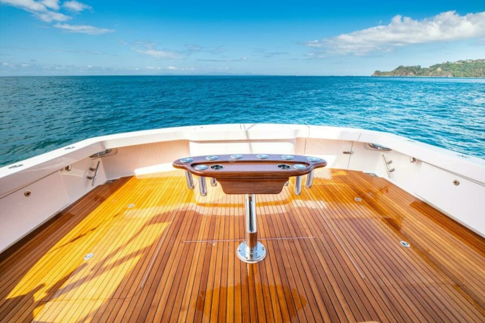 2023 Viking 64 Convertible - Photo 53