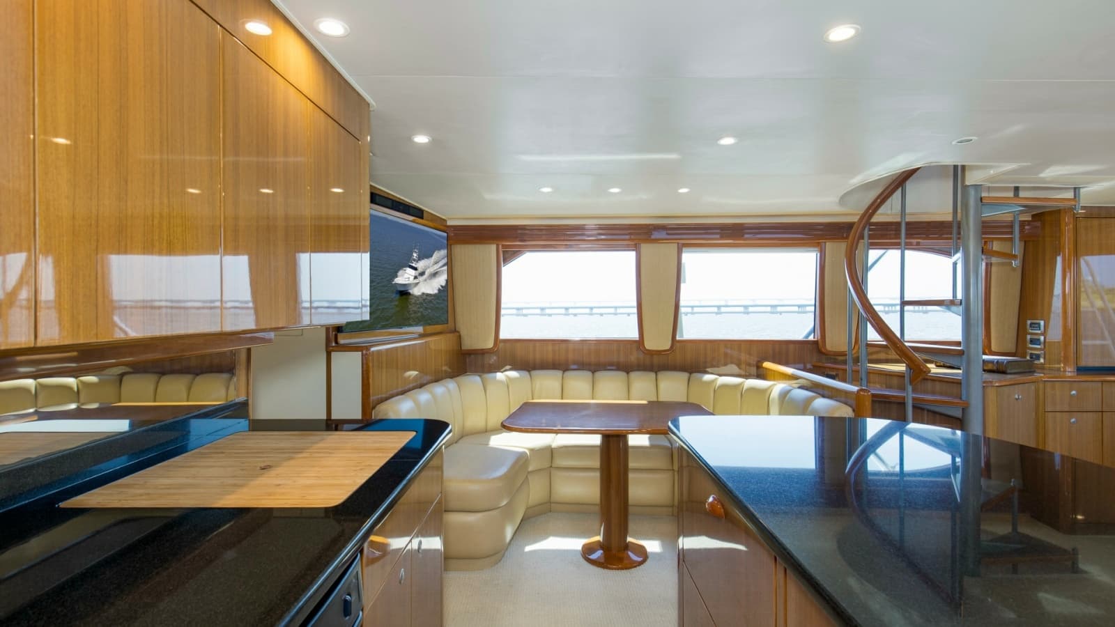 2007 Viking 64 Enclosed Bridge - Photo 13