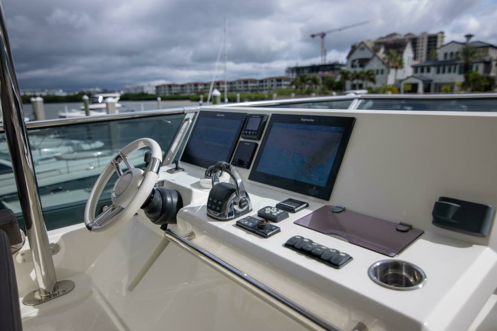 2018 Prestige 680 Flybridge - Photo 54