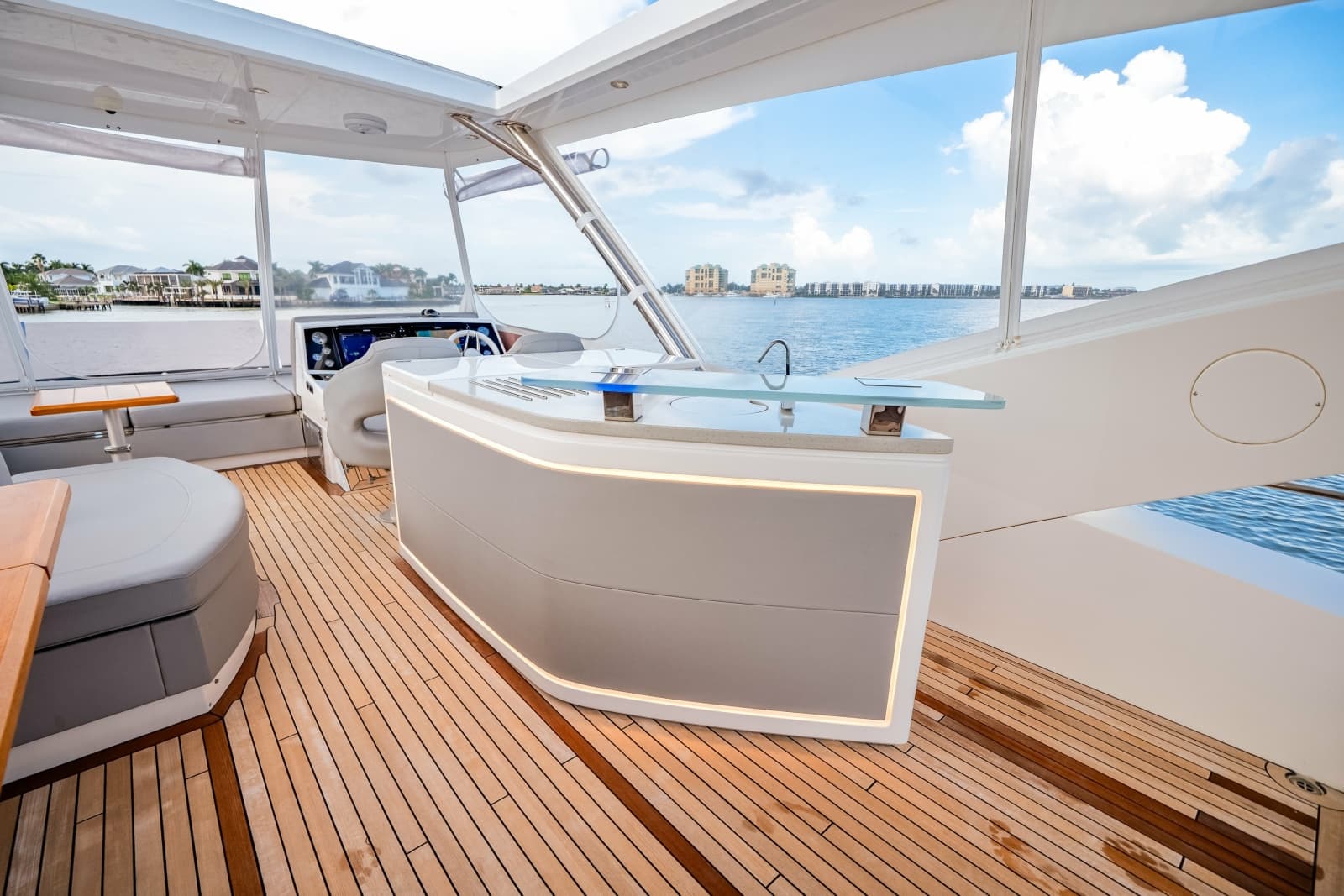 2019 Sunseeker 76 Flybridge - Photo 49