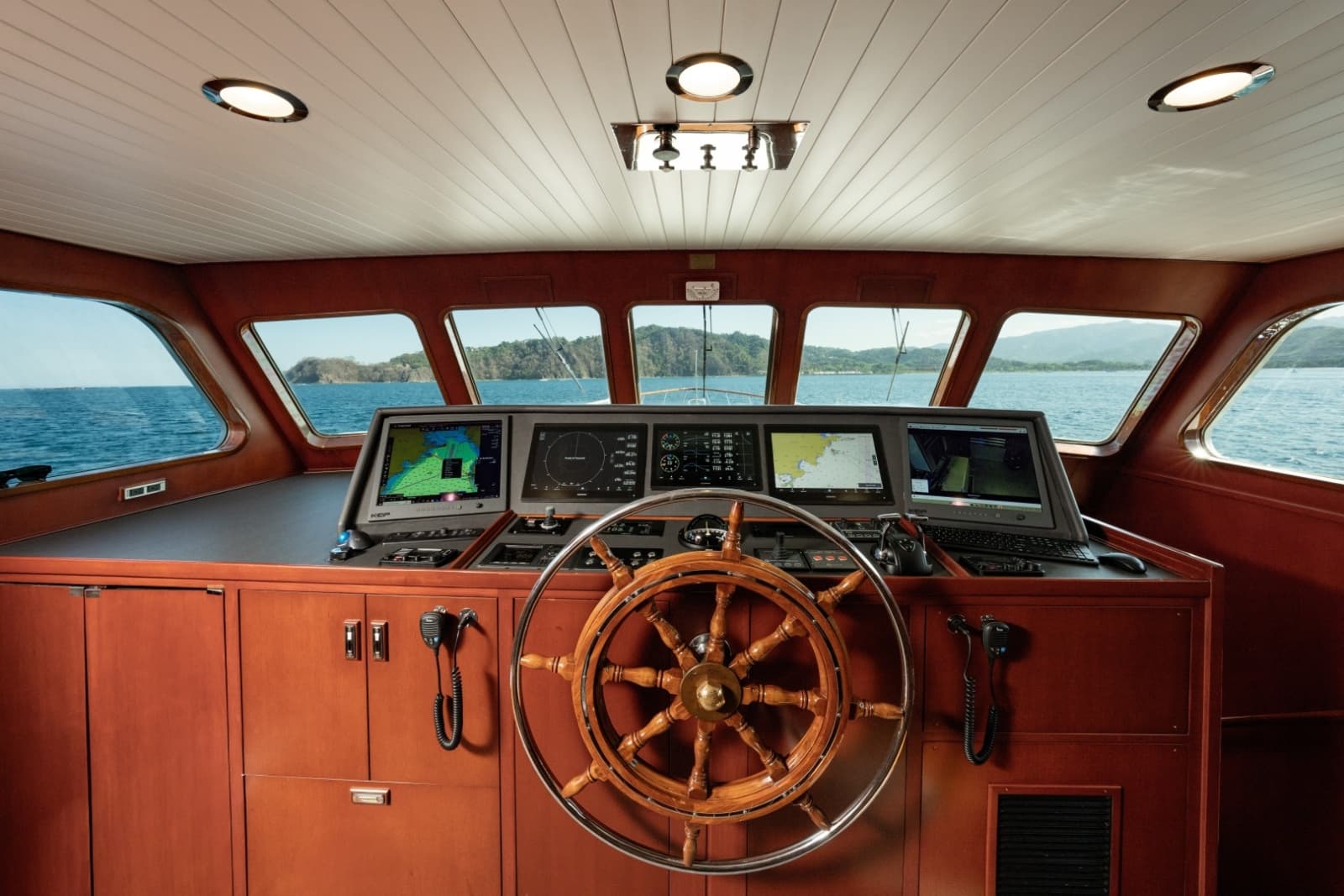 1971 Feadship 101 - Photo 12