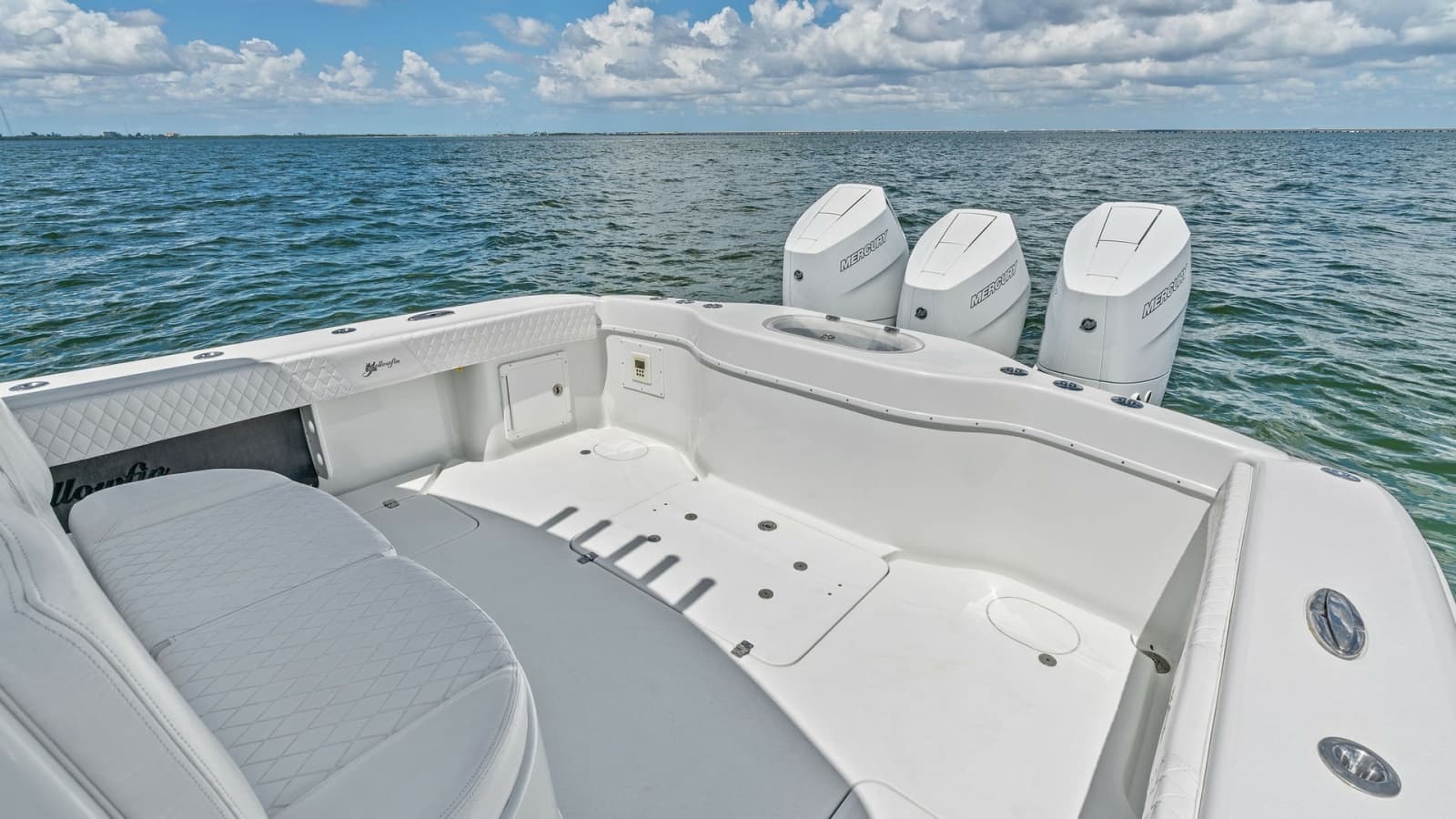 2014 Yellowfin 39 Center Console  - Photo 7