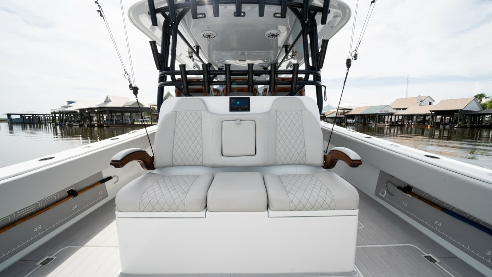 2023 Freeman 42 LR - Photo 2
