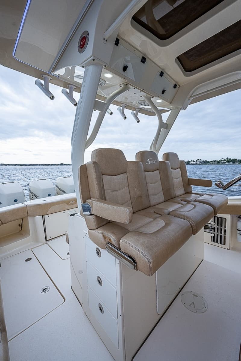 2018 Scout 355 LXF - Photo 34
