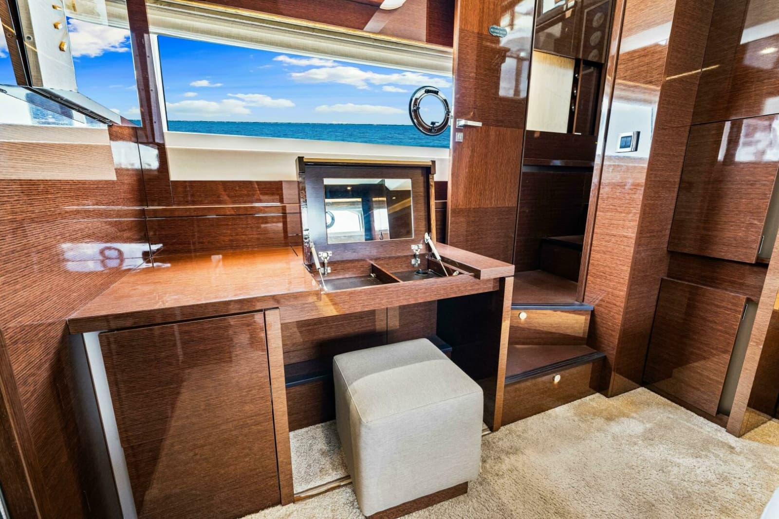 2019 Prestige 630 Flybridge - Photo 46