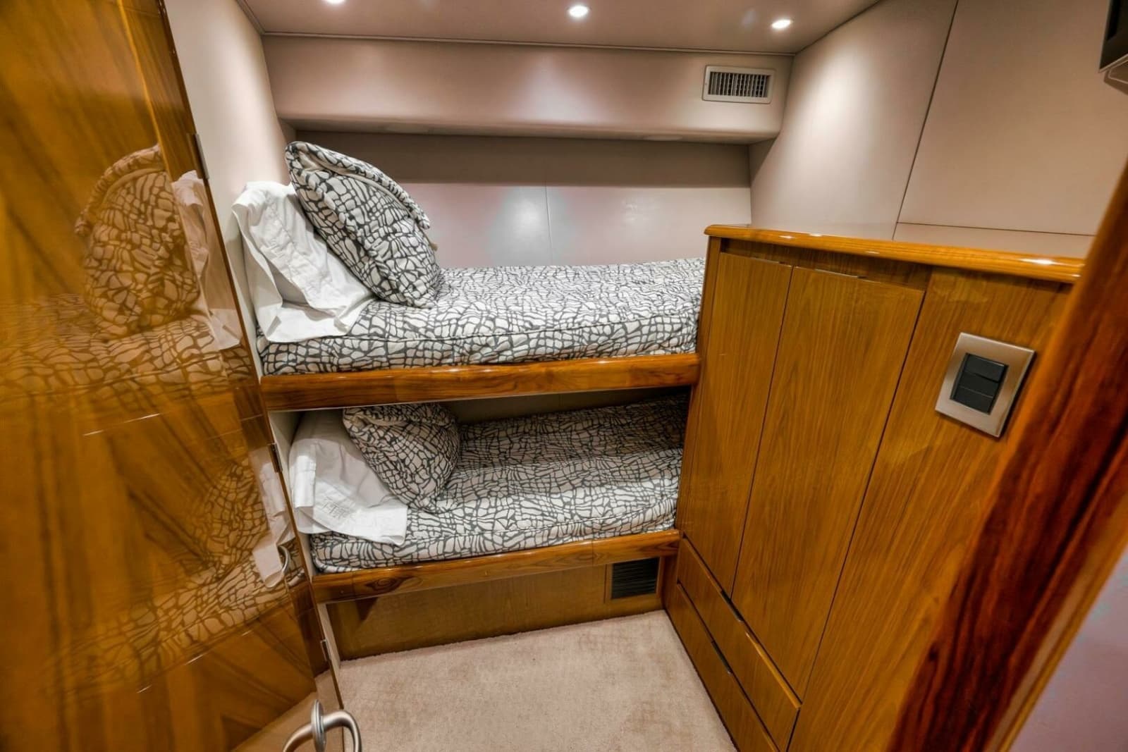 2011 Viking 76 Enclosed Bridge - Photo 81