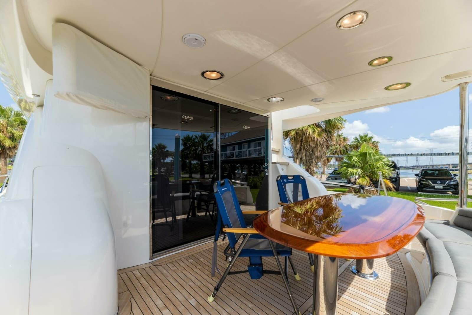 2007 Lazzara Yachts 74 Motor Yacht - Photo 169
