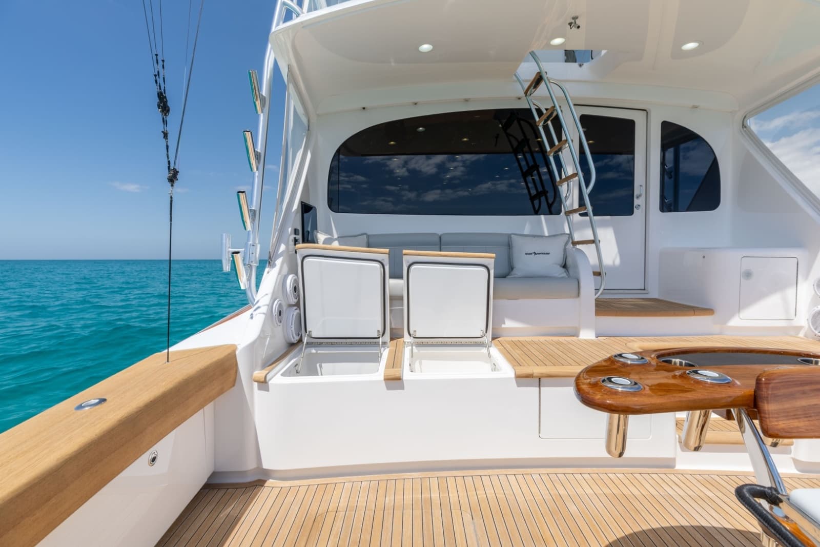 2023 Viking 72 Convertible - Photo 86