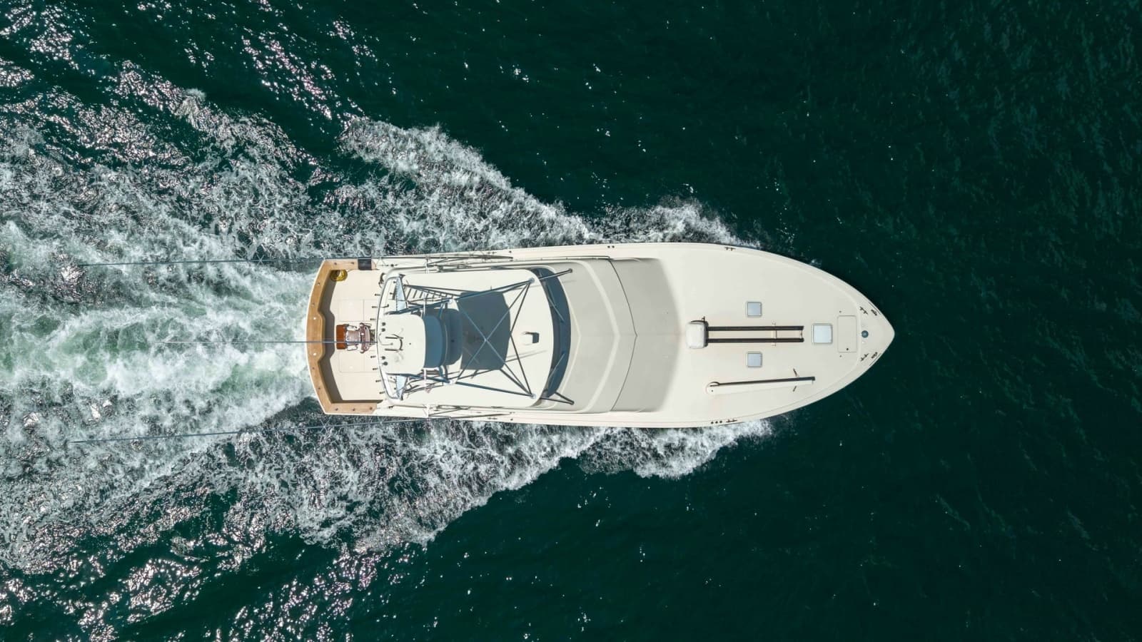 2007 Hatteras 68 Convertible - Photo 66