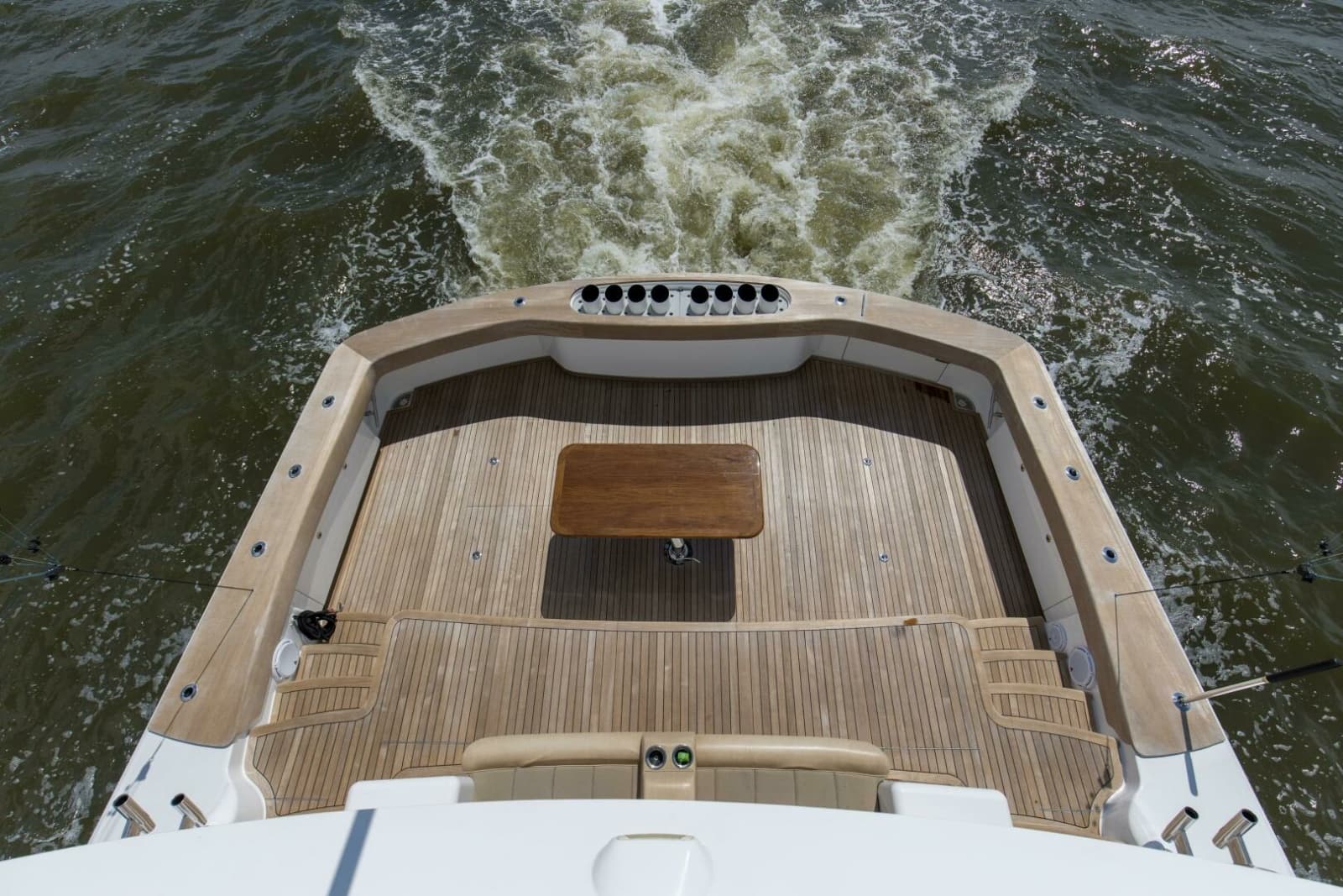 2016 Viking 92 Enclosed Bridge - Photo 66