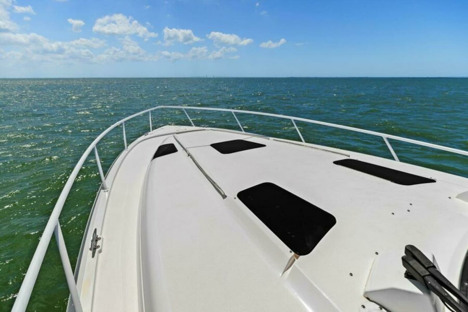 2019 Intrepid 475 Sport Yacht - Photo 33