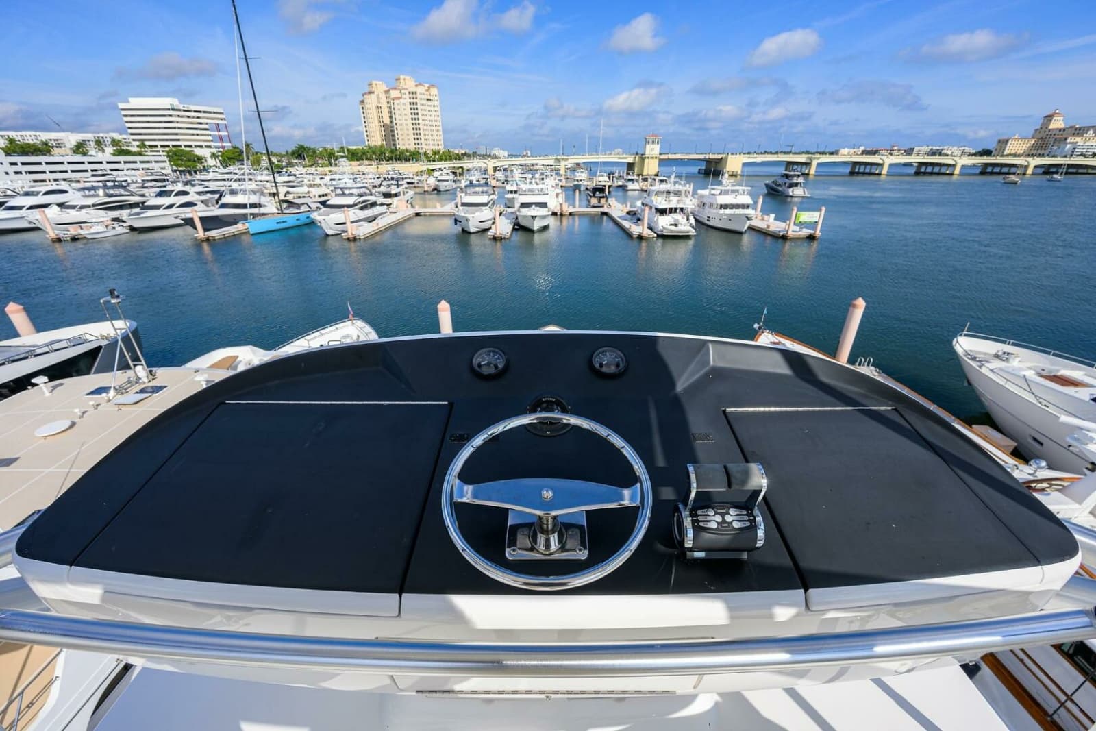 2017 Viking 92 Enclosed Bridge - Photo 7