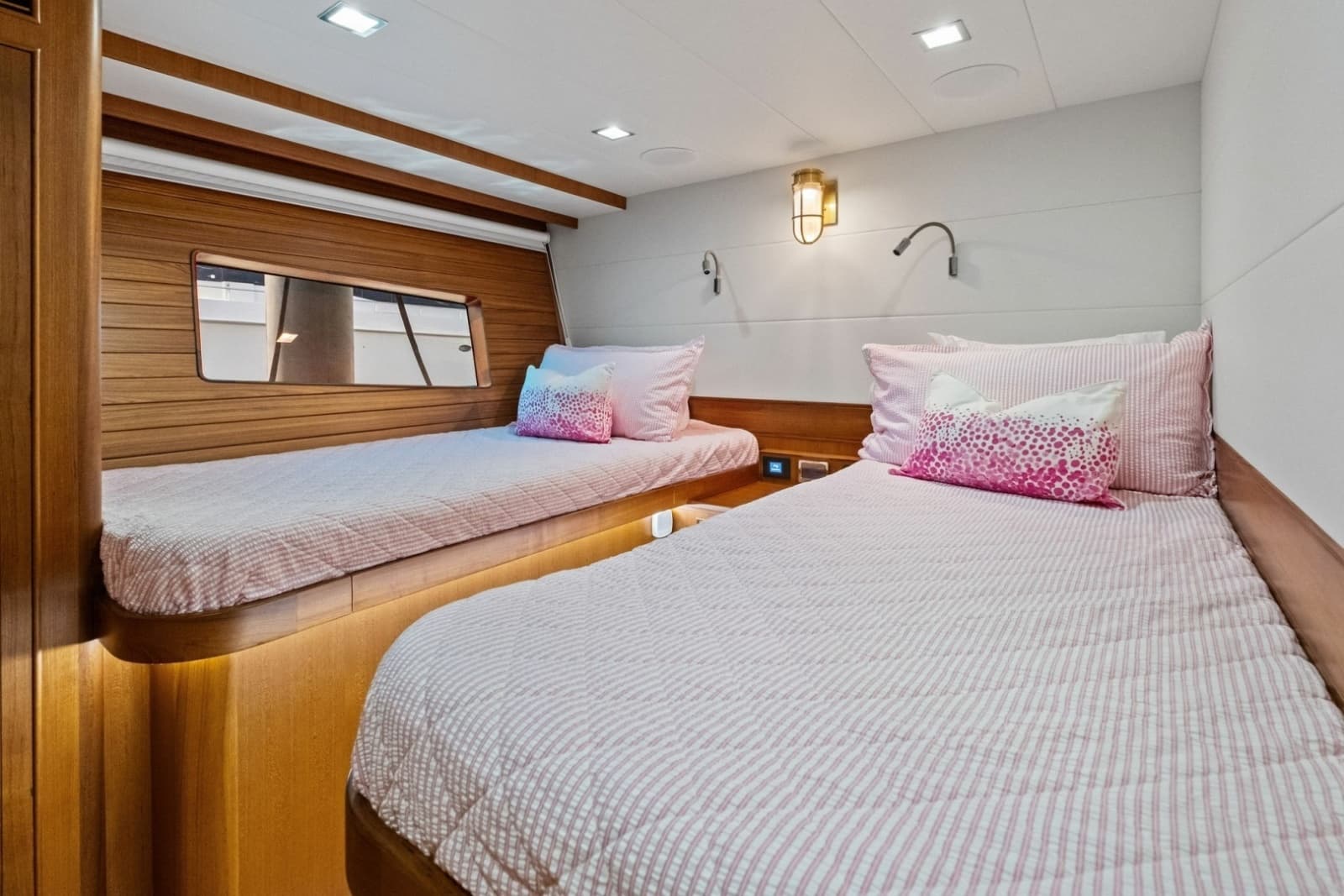 2024 Marlow 90V - Photo 93