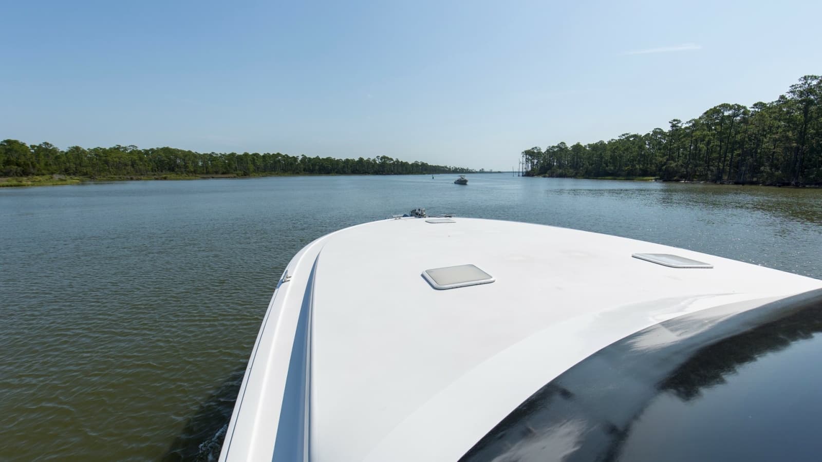 2005 Viking 61 Enclosed Bridge - Photo 58