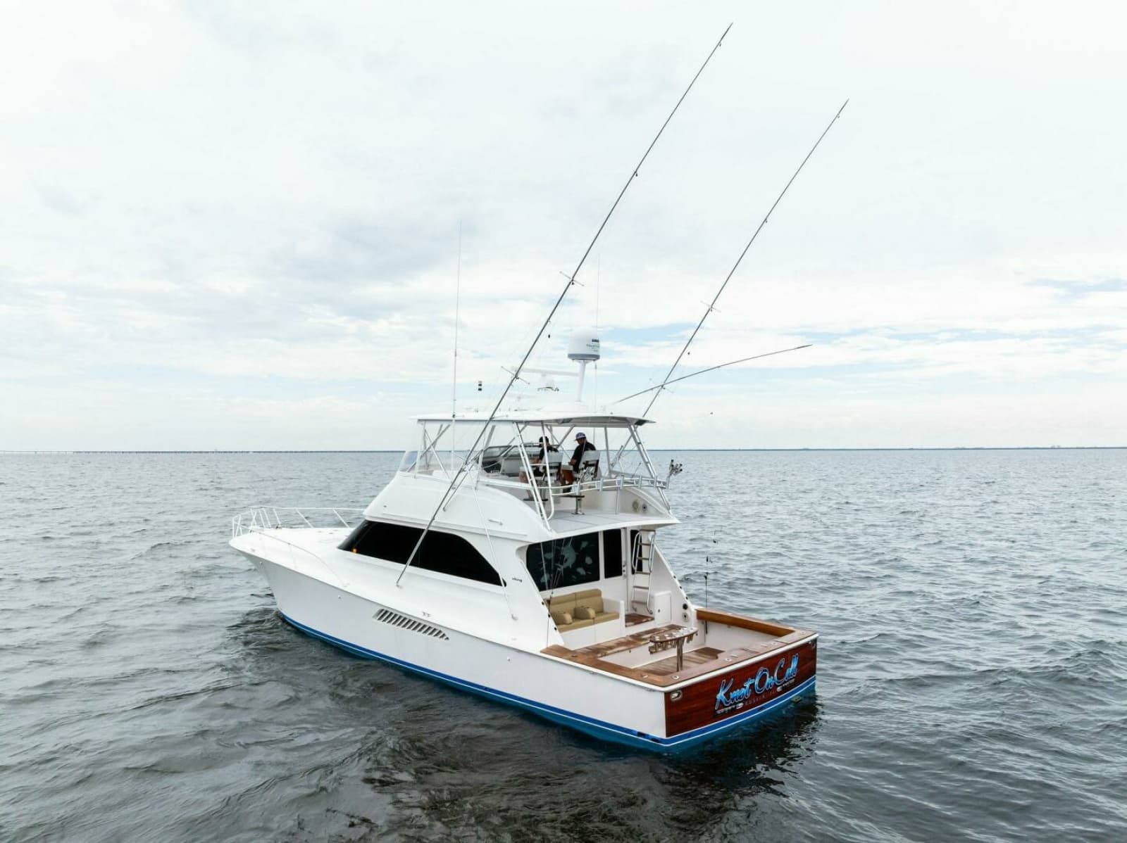2006 Viking 61 Convertible - Photo 75