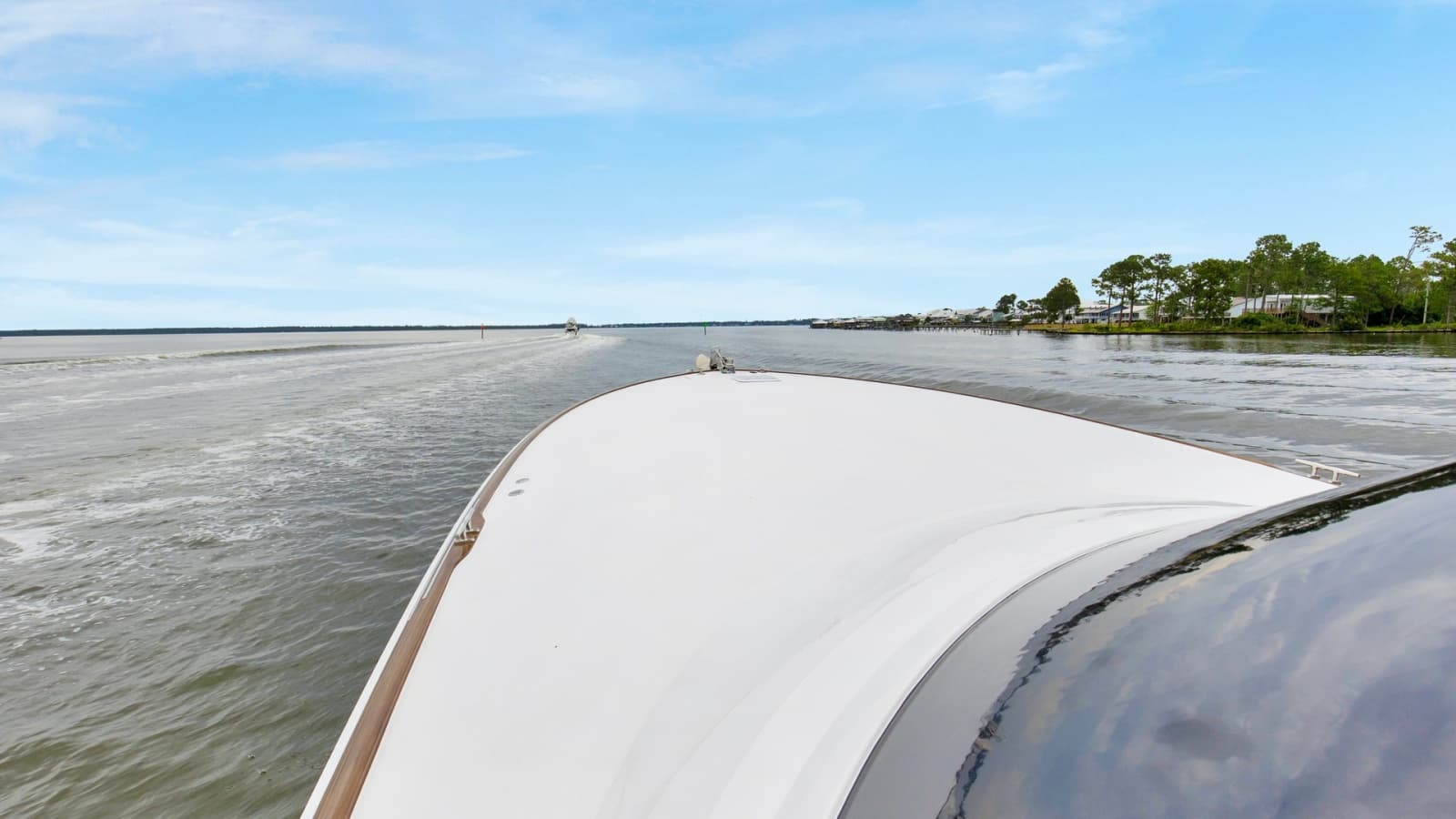 2020 Viking 68 Convertible - Photo 70